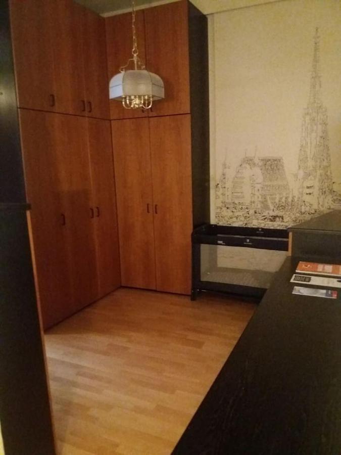 Geraeumige Zentrumsnahe Altbauwohnung Wien Exteriör bild